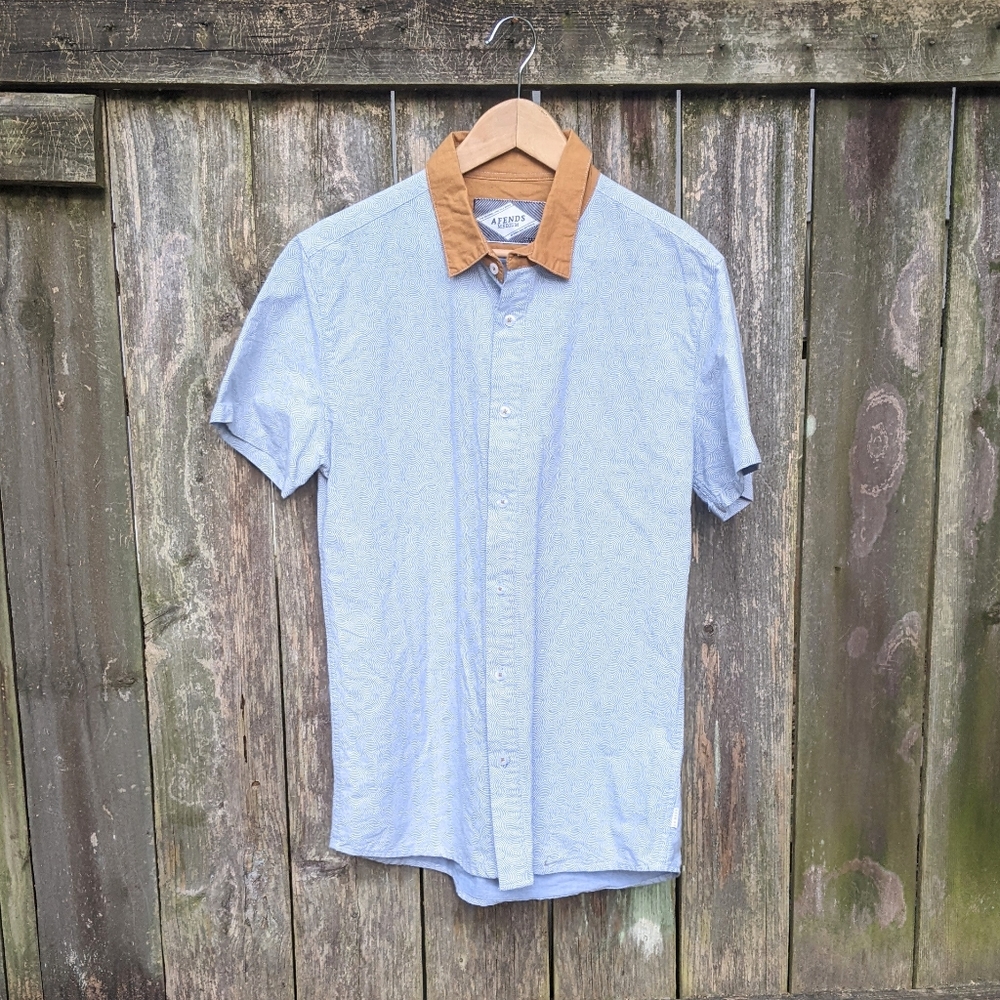 Geometric patterned button down shirt